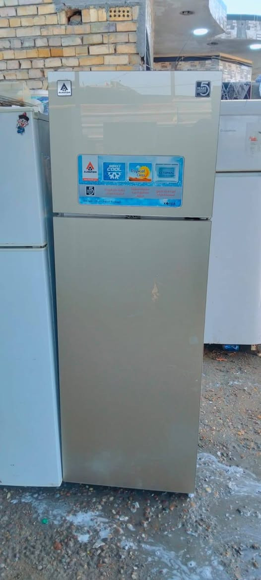 ثلاجه مستخدمه للبيع الحافظ الاصلي  نضيفه جدا 
 «حجم 20قدم» سعر «175الف» فووول تجميد وتبريد وعلى الفحص والضمان العنوان بغداد المشتل مجمع فدك قرب المجلس البلدي رقم ابو علي للاستفسار «***********»
