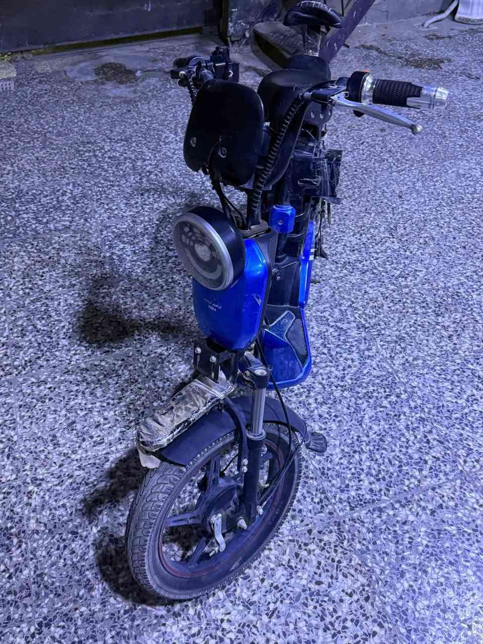 للبيع دراجة شحن كهربائية
*نقص بطاريات 
*السعر 125


**إذا كنت صاحب هذا الإعلان وتريد حذفه لأي سبب، رجاءا أرسل رسالة إلى الدعم الفني**