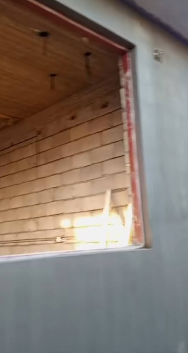 لباخين سمنت. سقل جراره. شغل خير من الله نظافه. نشتغل قطعي. وعل متر. وبل يوميه..
بغداد ***********
