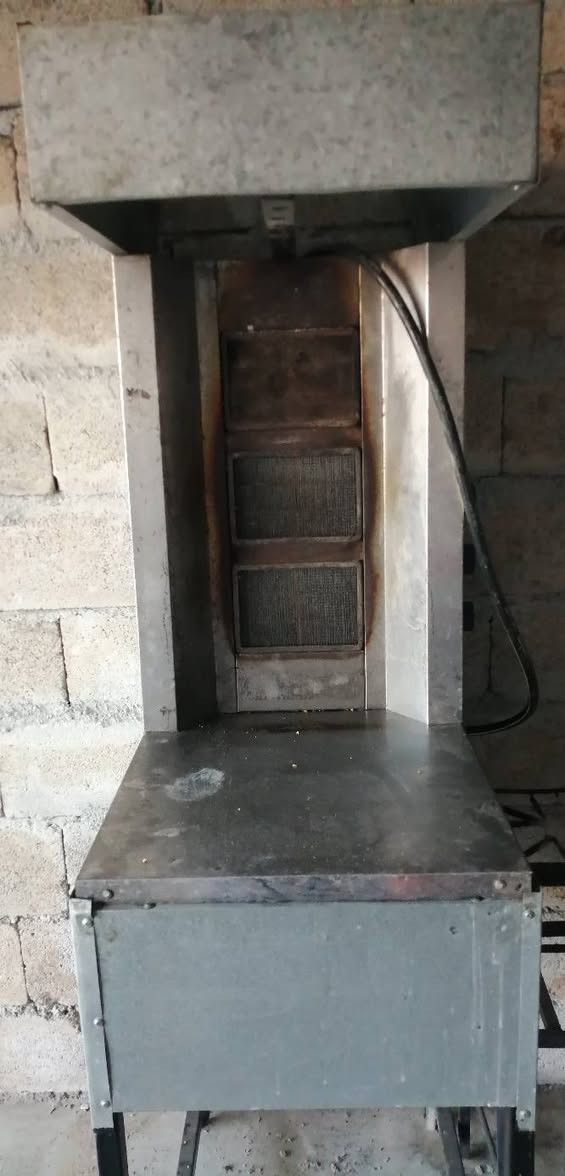 غراض مطعم كامل شرط جديد
كل حاجه سعرو
اي استفسار ***********
