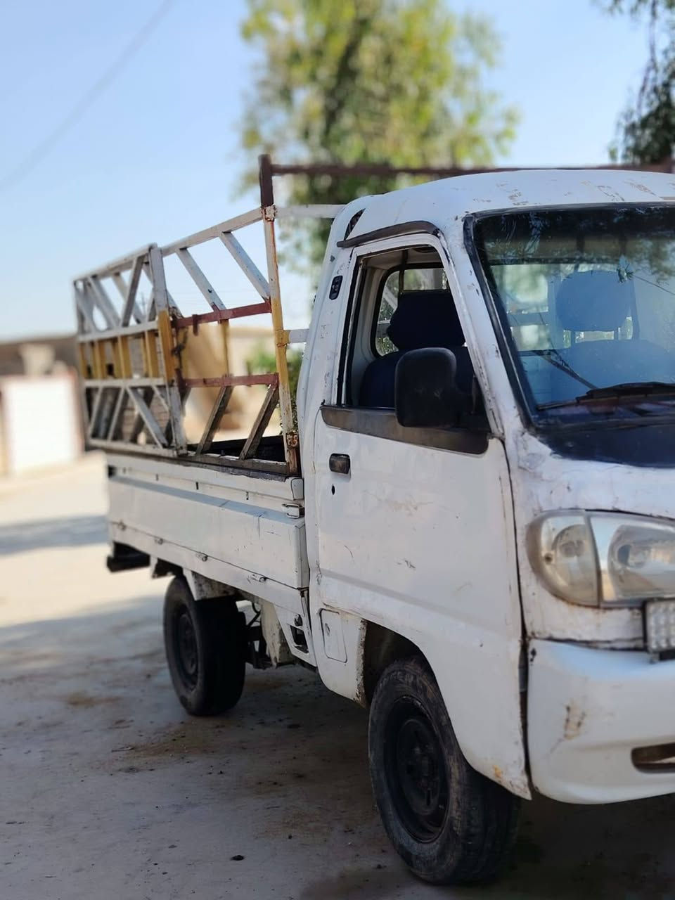 السلام عليكم يوجد فاو للبيع معمره جديد محرك مابي قطرة صرف شرط اربع تايرات جديد كهربائيات شغاله رايدها 13ورقه وبيها مجال


**إذا كنت صاحب هذا الإعلان وتريد حذفه لأي سبب، رجاءا أرسل رسالة إلى الدعم الفني**