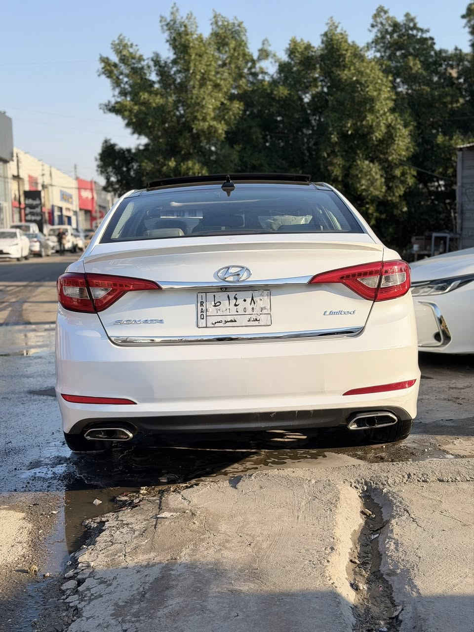 سلام عليكم سوناتا موديل 2015 لمتدد السعر 127 وبيهه مجال بسيط 

حادثه موضح بل منشور البنوراما مكسوره وصاير بل تكم رصعات ومصبوغات وجاملغات لخلفيه هنا مصبوغات بدون أي دواخل ولا تبديل 
سياره جاهزه من كل نواحي مكان لسياره بغداد البياع أو حي جهاد 

*********** شرط التحويل
