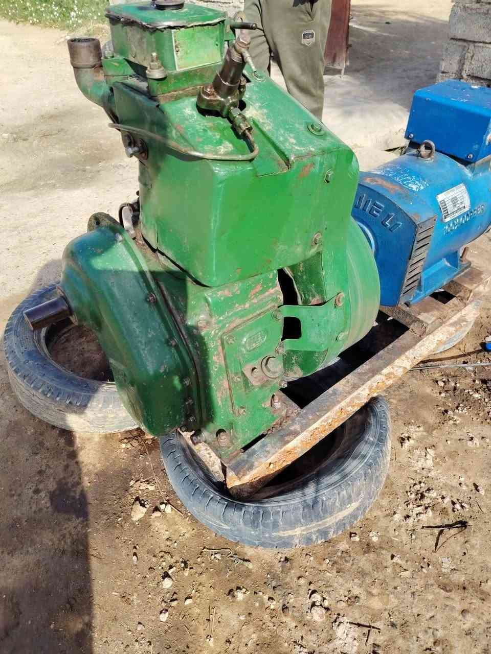 مولد هندي محرك ما مفتوح ٧/٥ كيفي السعر ٥٠٠ ديالى ***********
