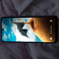 جهاز جديد استعمال قليل ذاكره 64/ مكاني بغداد المشتل سعره /90وبيه مجال ...