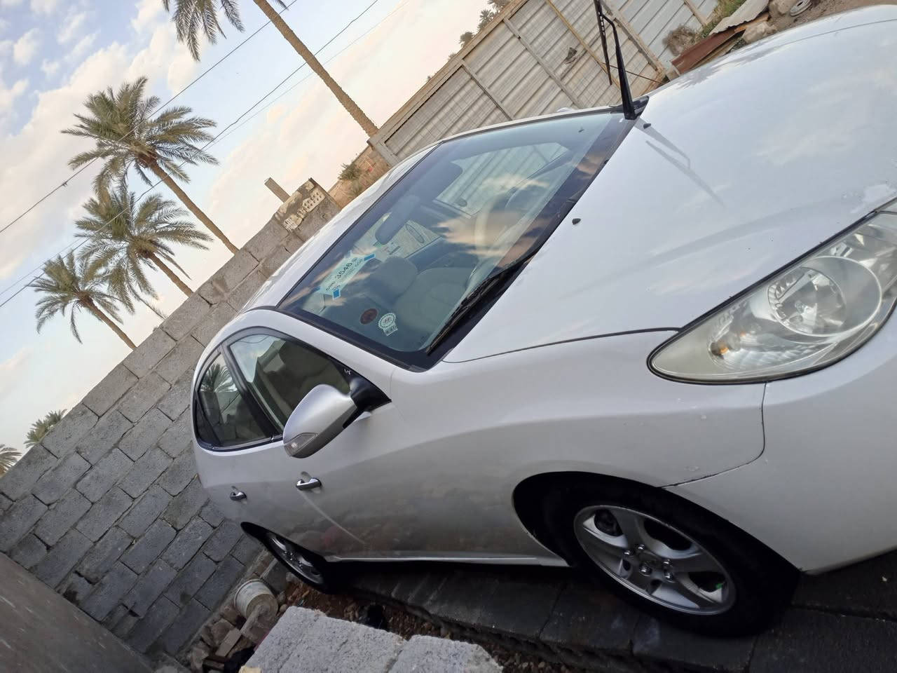 النترا للبيع موديل 10 فقط قطعه وحد بدون دواخل جاملغ امامي فقط سياره جديد سنويه 28راعيه يمي بكربلاء مكينه كير حدادي وين مايعجباك ☄️مكان كربلاء طوريج سعر 100مجال بصيط جيتاك***********
