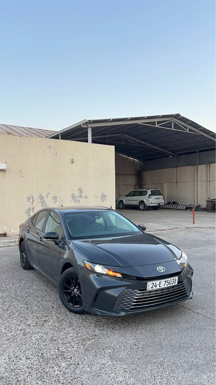 camry 2025 LE AWD 
جاملغ و باب صبغ 
بدون  دواخل 
بدون ارباك 
رقم جاهز  ماشي 15,000mil 
***********  شراي اتصل سعر 210 $ أربيل, العراق

