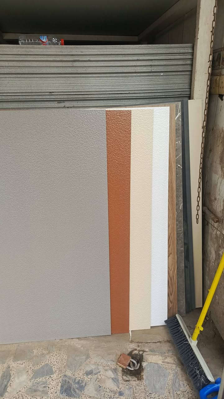 تعلن شركة أرض المغرب 
وصول بورسلين 10ملم
 بديل الفرونتك 120/60

وتم وصول  فرونتك 80/40
زورو موقعنا بغداد ساحه النصر 
هاتف ***********
مع تنفيذ كافه الواجهات الخارجيه
