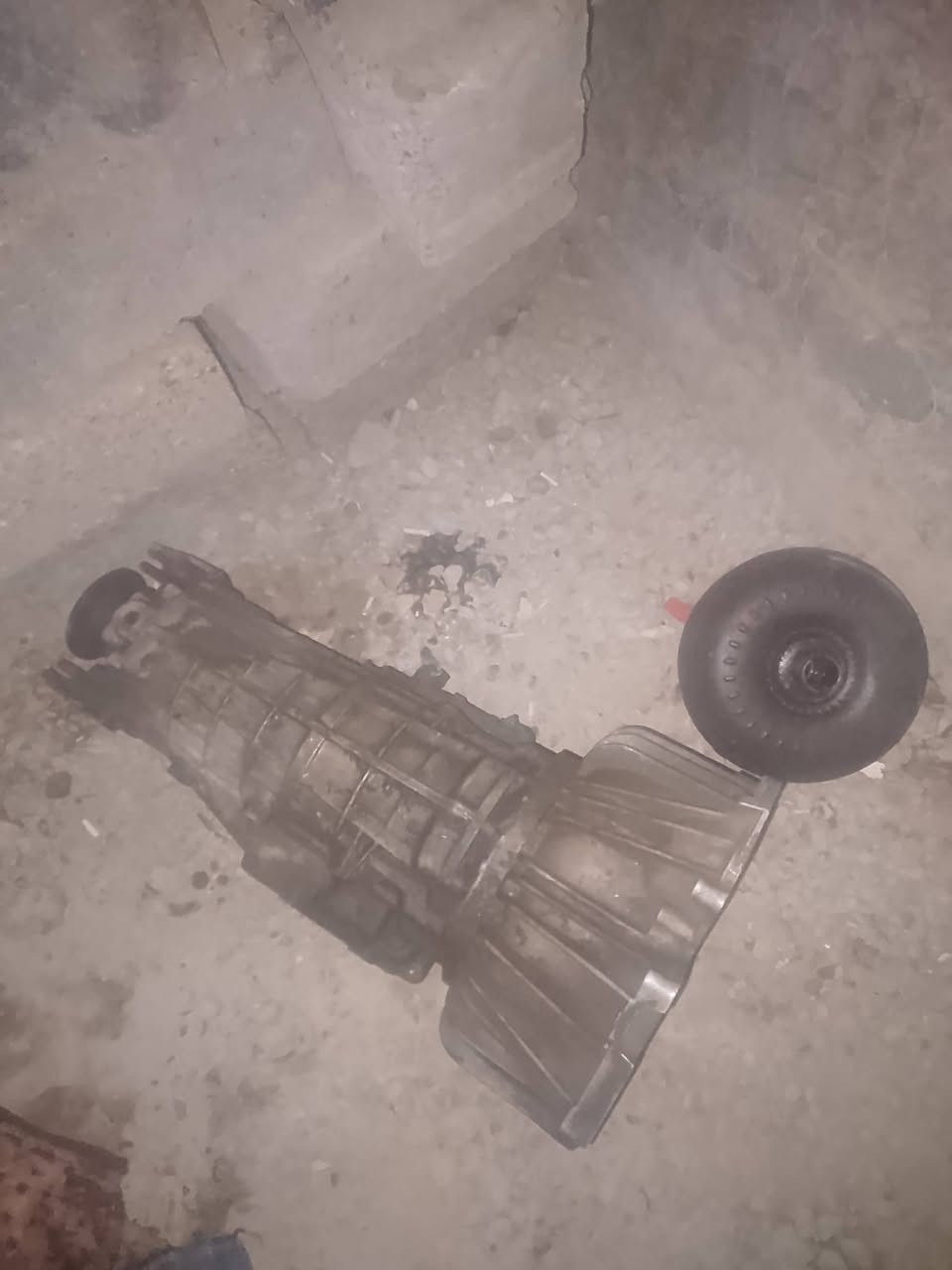 السلام عليكم عندي كير 735 بي كونترول كير 8بن كما واضح بل صوره السعر 300 بي مجال *********** ***********
