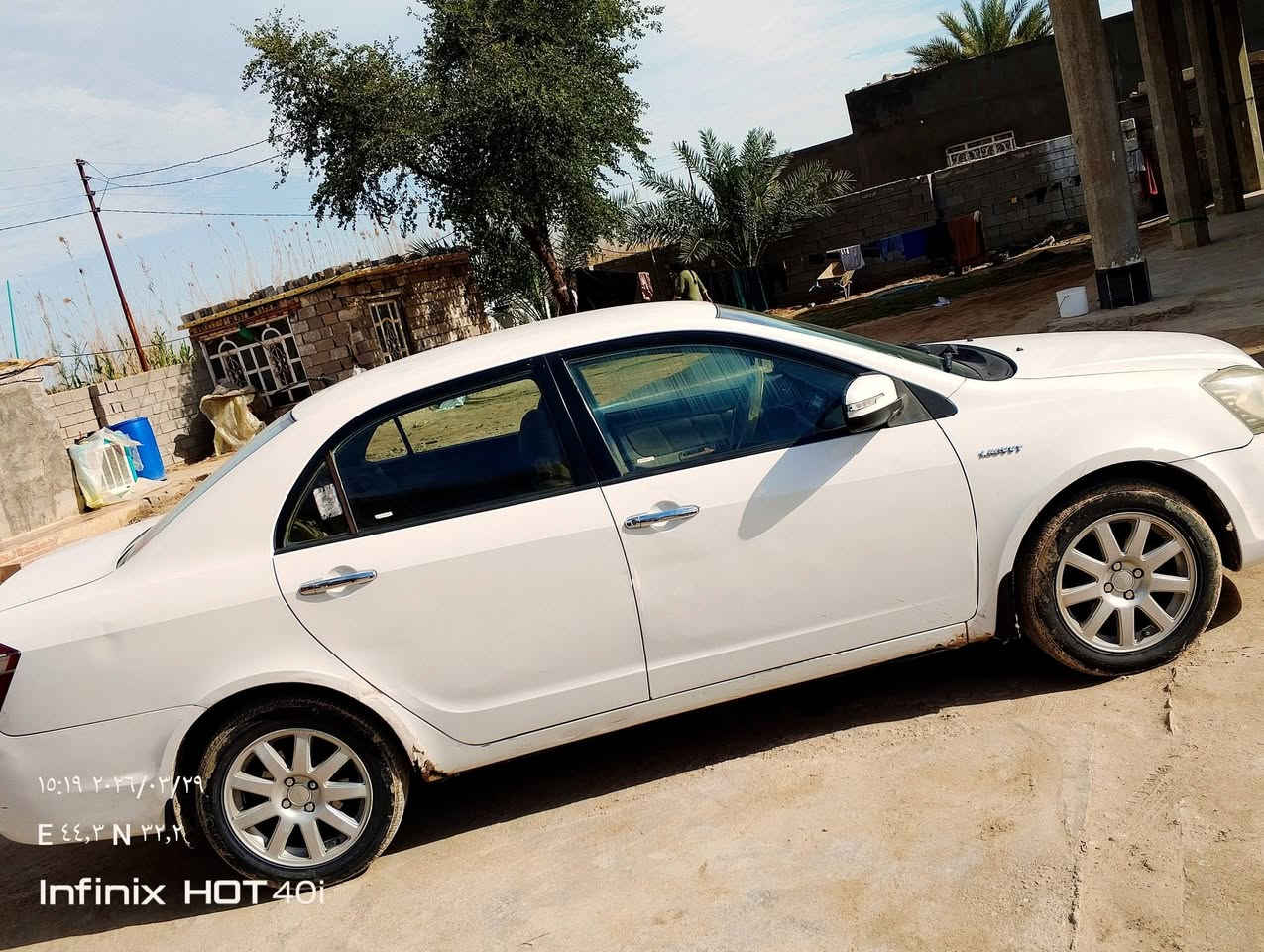 جيلي موبل موديل 2012رقم نجف بسمي بيه بارد باب السدر ول باقي مكفول لا تنقيص ولا تبخير السعر 52وبيه مجال مكان السياره بابل ***********
