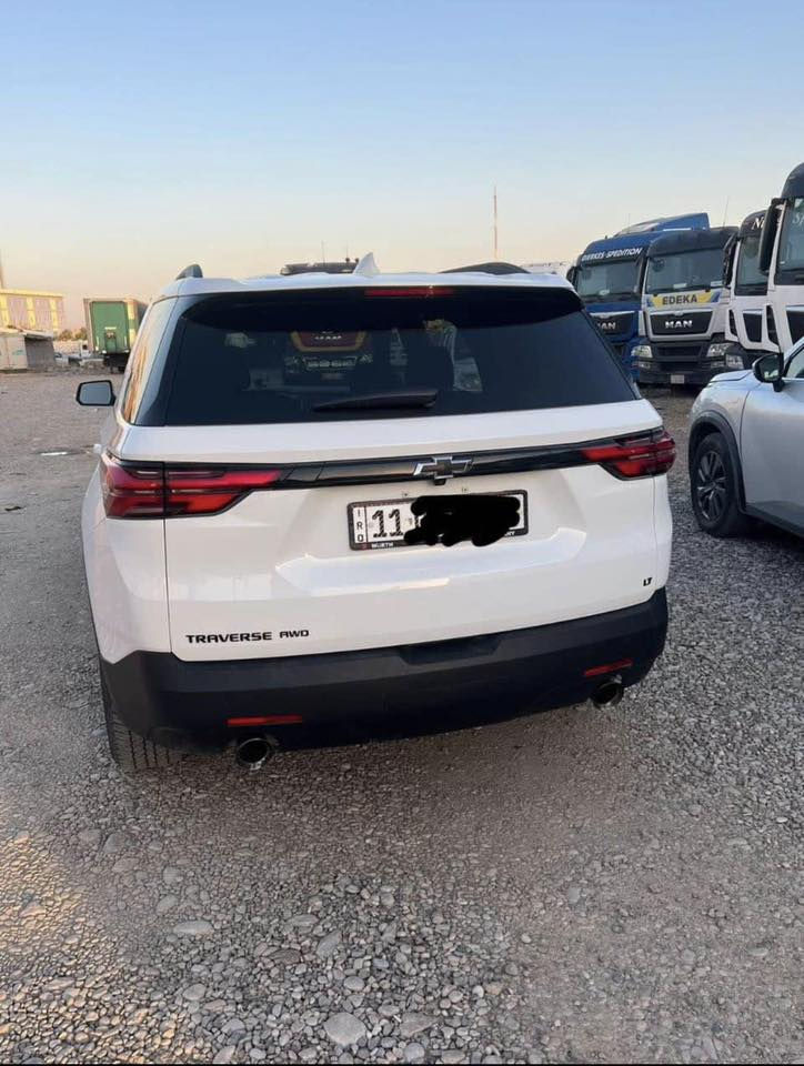 شيفروليت ترافيرس LT موديل 2023

محرك 3.6 V6
(دفع أمامي / رباعي)

1GNEVGKWXPJ177734

***********
المواصفات:
شاشة – كاميرا – حساسات – CarPlay – تشغيل بصمة – مثبت سرعة – 5 بصمات - صندوق كهرباء - تشغيل عن بعد - كشنات سياحي Vip - وهوايه مواصفات

السيارة Lt بلاك توب
بجمها كبس برغي واحد ممفتوح بيها وكلشي على وضع البلاد

رقم بغداد بإسمي تحويل نفس اليوم
دهنها دائما Amsoil وبانزينها محسن

سونارها موجود تبديل بابين + تبديل الصندوق بأمريكا بدون اي ضرر والسياره بحالة الوكالة جديده جدا والسياره على ترابها تاخذها ( مو بياع شراي ) وبالعافيه على الياخذها
