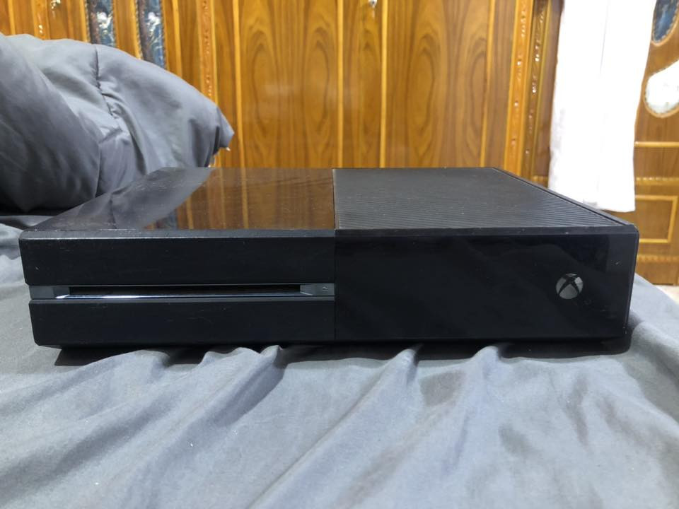 Xbox one fatللبيع
مساحة التخزين نصف تيرا 

الجهاز نظيف ما مفتوح جاهز من كل النواحي شغل و العب ويا هواي العاب مملوكة مثل ما موضح بالصور 
السعر 160 الف 
مكاني صلاح الدين


**إذا كنت صاحب هذا الإعلان وتريد حذفه لأي سبب، رجاءا أرسل رسالة إلى الدعم الفني**