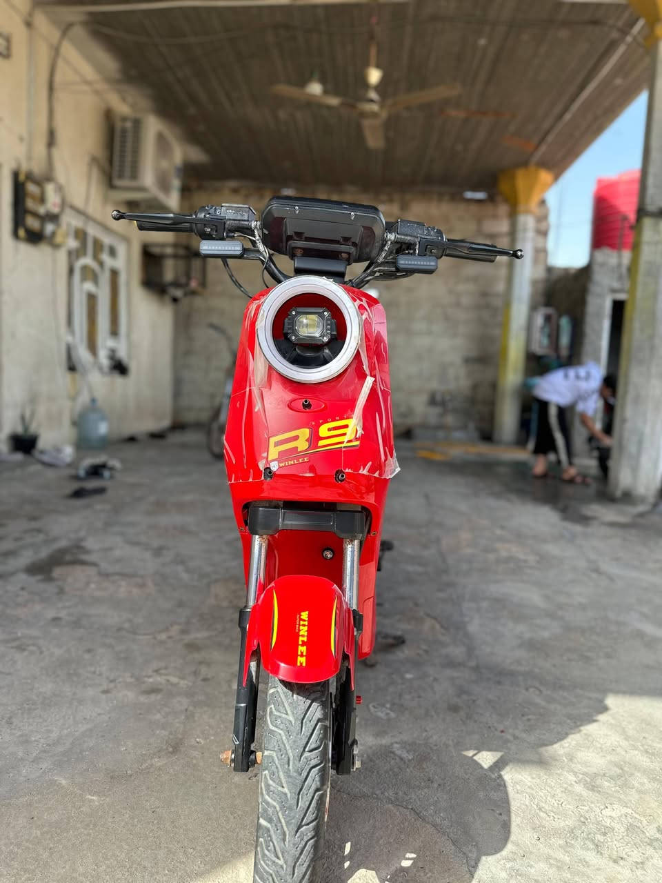دراجه شحن
R9

شركه وينلي 
2025 
5 بطاريات 
32 A امبير 
1500 الملف 
دراجه نضيفه كلشي شغال بيها غراضها كامله 
مدة الاستخدام، 4، اشهر فقط 
السعر 450 الف وبيها مجال للطيبين 
للاستفسار مراسله الرقم +964 786 375 7790
العنوان البصره شط العرب 
متواجد واتساب فقط


**إذا كنت صاحب هذا الإعلان وتريد حذفه لأي سبب، رجاءا أرسل رسالة إلى الدعم الفني**