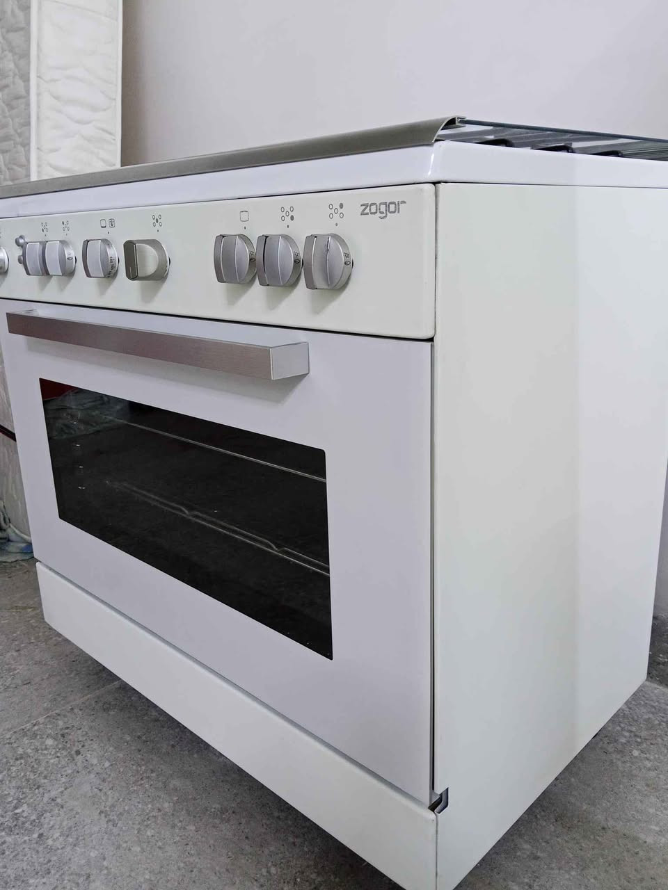 ئەم تەباخە بۆفرۆشتن زۆرپاکو جوانە ماڵی دۆستە بەشەرت ئەیفرۆشم مارکەی ئیتالیە نرخ 200 هەزار  سلیمانی السليمانية, العراق


**إذا كنت صاحب هذا الإعلان وتريد حذفه لأي سبب، رجاءا أرسل رسالة إلى الدعم الفني**