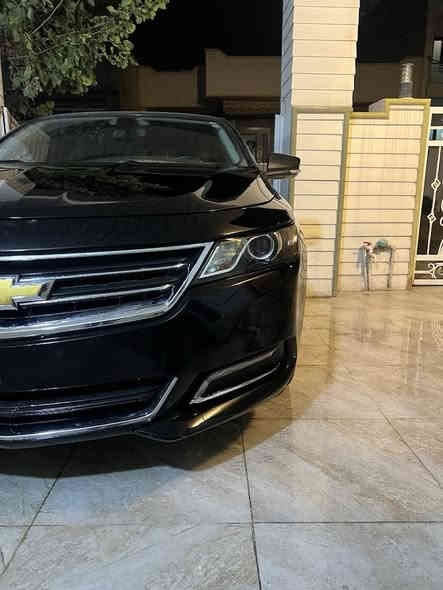 زورج لايتات امبالا LT 
بدون كسر و فطر وحده اصليه 
والثاني مفتوح يحتاج كبس و تنضظيف 
سعر الزوج ١٥٠ الف 
***********
