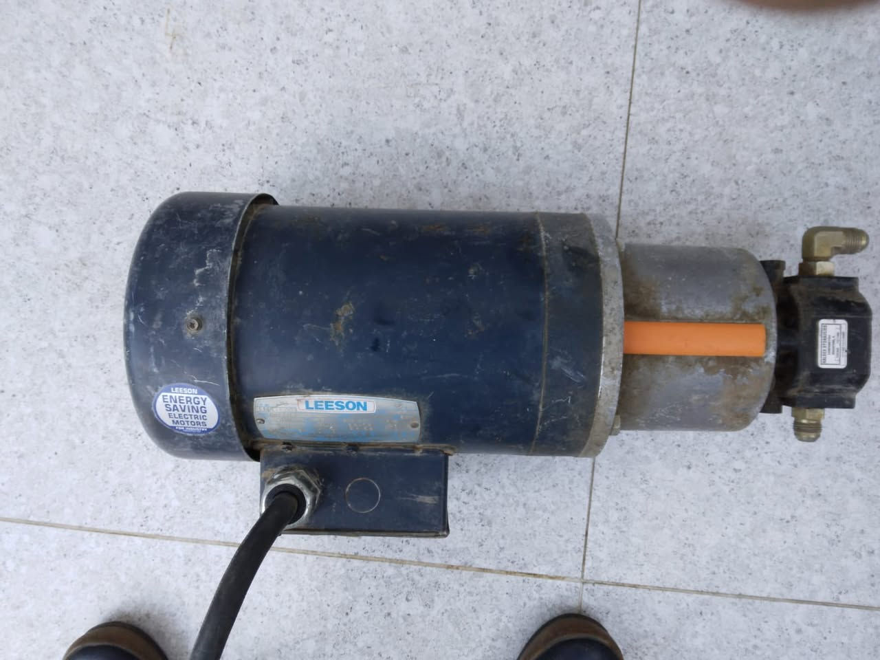 ترووسه  صنع امريكي للبيع عدد2 رقمي ***********;
