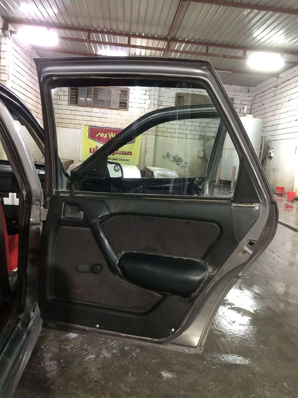 سياره فكترا حجم 20 شرط گير محرك والكشر امام العين
سنوية لل30( سياره من الدوام للبيت ) 
السعر 30 راح جيب صديقك وياك انزلك ورقه وغداك ورقه تركبها ب28 وبالخير عليك 
(المكان سامراء ) رقم الهاتف ***********
