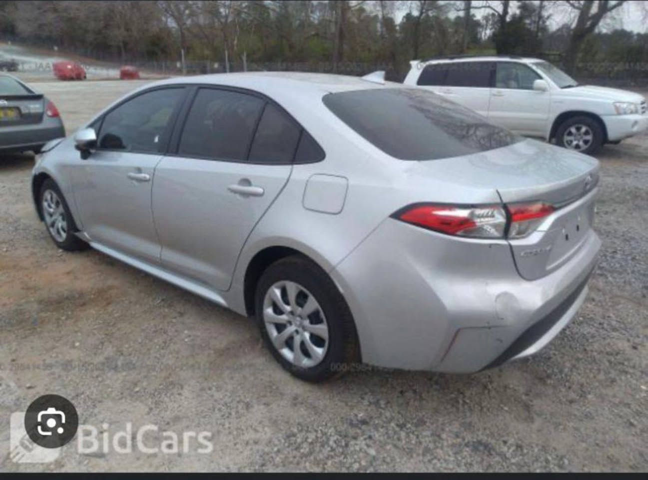 سلام عليك للبيع كورلا 
موديل 2021
ضرر سياره جاملغ طرف سكن تجاري
بونيد تلات أرباع صبغ باب عكس سايق صبغ
مكانين بي تعديل بارد 
كير محرك كولهه شرط
رقم سنويه كولهه جديد 
بطاقه بنزين هم بي 
سياره ماشي 99 الف
سعر 147 وبي مجال بسيط 
مكان سياره كركوك
رقم موبيل *********** كركوك, العراق
