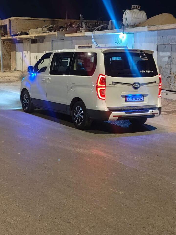 السلام عليكم ستاركس موديل 2011 سياره جديده محرك كير شرط لا تبخير لا تنقيص سعره 165؟ مكان الا نبار حديثه 
***********
الهاتف
