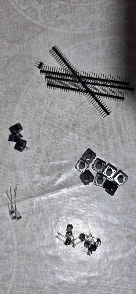 اردوينو ميكا
السعر ٢٠ الف
علبة ٣٧ حساس السعر ٢٠ الف
شاشة صغيره ٥ الف
بغداد حي حطين قرب نفق الشرطة مقابل اسواق سيف
واتساب ***********
