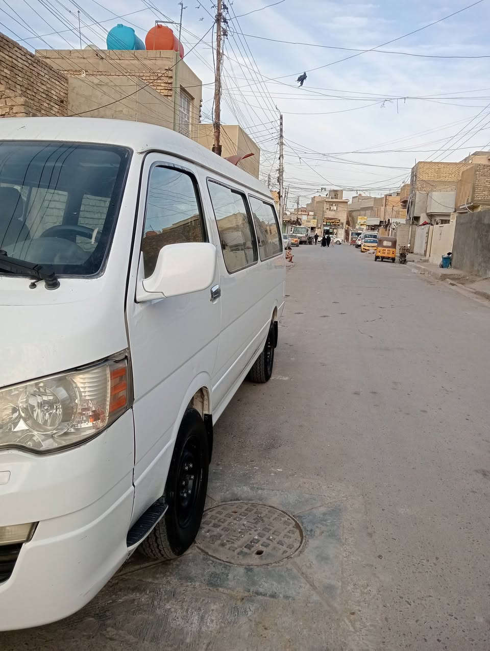 سلام عليكم جنبي 14ستلام 18كفاله من الضربة والصبغ ما عدا الجنطه بيها صبغ صدر امامي خلفي جديد تخم تاير جديد كير مكينه مكفولات عنوان بغداد الرقم ***********
