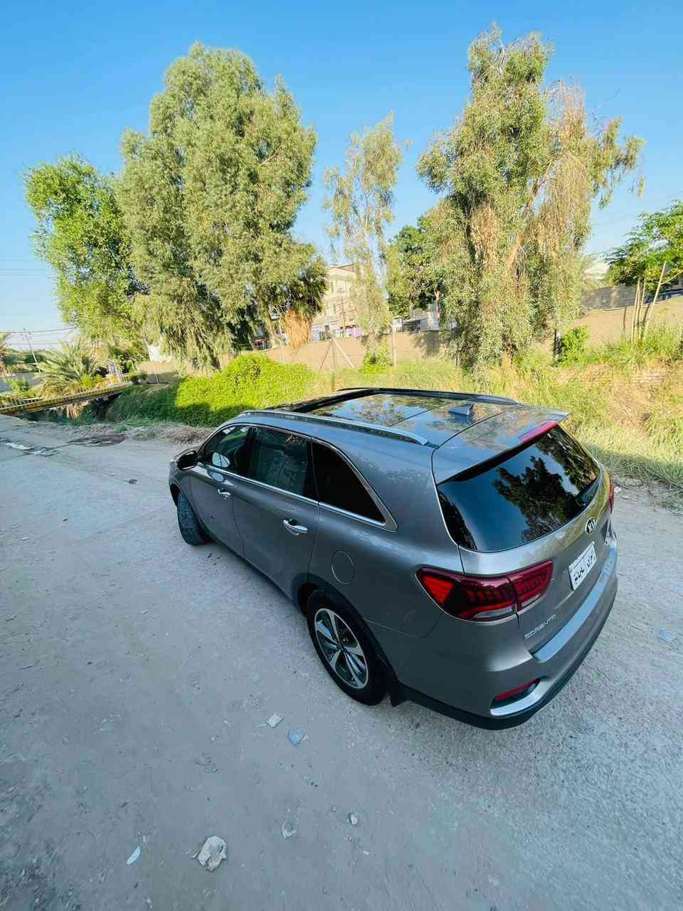 السلام عليكم
سورنتو 2019 فئة EX فول مواصفات 1/1وارد امريكي الضرر بنيد مبدل واقل الشبر من خشم الجاملغ ، والمحرك بيه بستم واحد معبر دهن رقم سليمانيه بأسمي تحويل  
المواصفات 
1-بصمة 
2-بنورامه
3-مكينه 3300/6 سلندر
4-لد امامي خلفي 
5-رادار امامي /خلفي /جانبي 
6- اشايه بالمري 
7- بلاجكتور رباعي اصل 
8- يدات نيكل بصمه 
9-صندوق ذكي كهربائي 
10-حساسات امامي / خلفي 
11- سبعه راكب 
12- داخل اسود 
13- صاج اسود ملكي 
14- كشنات جلد 
15- شاشه كبيره فول 
16_ ذاكره GPS 
17- شاشة اعطال 
18- عدادات كهربائيه 
19-اربع وضعيات قياده
20-مانع انزلاق 
21- 115V/AC 
22-كشن السائق + السكن كهربائي 
23-تدفئة كشنات 
24-منافذ شحن عدد 6
25- منافذ 12Vعدد 6
26- نافذ شاحنه عدد2
27-تدفئة ستيرن  
28-سايد بريك بصمه 
29-تشغيل واطفاء الحساسات 
30 -اوتو هولد 
31- سماعات دمام عدد 12 
32- بردات 
33- جام اوتو 
34- ثلاث قطع تبريد 
35- كامره دواره 
36- ماشيه 109الف ميل

السعر : 195 وبيه مجال بسيط 
 مكان السياره النجف

رقم الهاتف :***********
