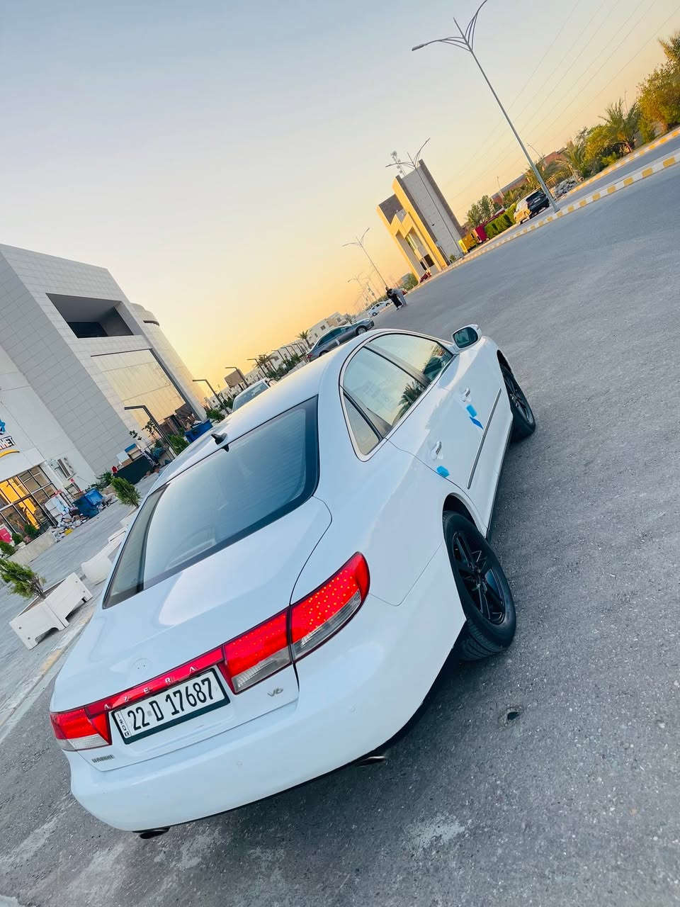 سلام عليكم..اعتذر عن الاقساط والوعدة..
للبيع بسعر مناسب جداً 87..
هونداي ازيرا 2009 خليجي رقم اربيل دولي سنوية لغاية 2028 شرط التحويل…
سيارة مواصفات نص فول معروفة مواصفاتها مايحتاج اذكرها…
محرك 6سلندر مامفتوح كير مامفتوح
صدر جديد تبريد ثلج جاهزة مجهزة بدون مصرف…
مكاني صلاح الدين تكريت 
للاستفسار ***********
***********
