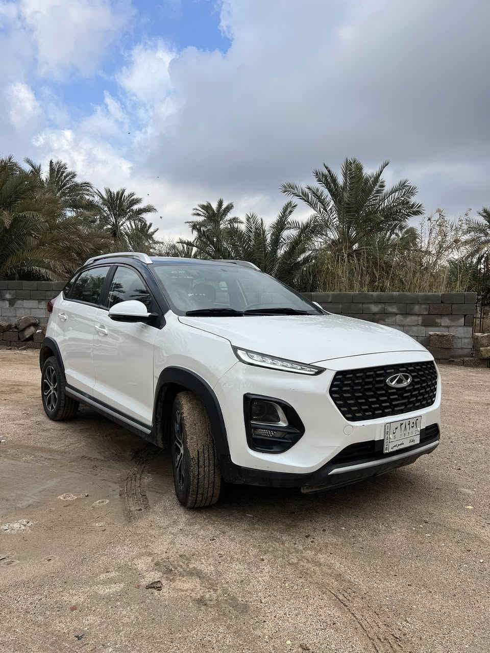 السلام عليكم
تيكو 2 برو موديل 2022
رقم بغداد السيارة موجودة بالبصرة 
السياره بيها جاملغ والباب الأيمن صبغ فقط والجاملغ الأيسر بي طخه 
السيارة اقصاد تخلص هاي السنه اقصاد
السيارة ماشية 27 الف
السعر المطلوب 97$
للتواصل ***********
