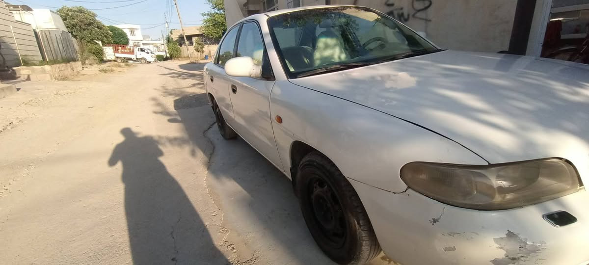 دايو نوبرا 
موديل 1999
سه ياره كه جايزه 
توماتيك.ته بريد. به شه رت
گيرو مه كينه ى به شه رتى فيته ر
سه نه وى 2ساله به سه ر چووه
4جام كا ره با يى 
قفل مه ر كه زى 
4 تايه ى لوكى له ژيره 
ماشه لا له نا وه كه ى 
ژ.م .***********
سليمانى راپه رين . السليمانية, العراق
