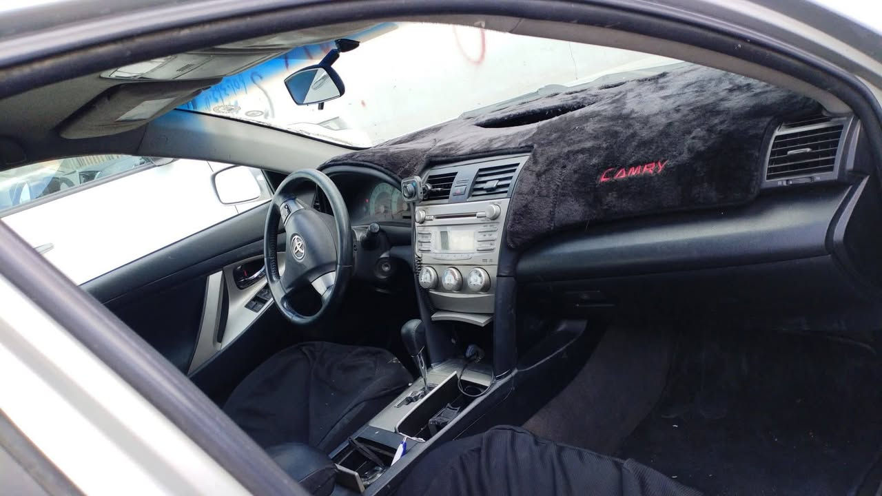 كامري 2011
ما بيه اي ضربه 
 بيه 4 مكانات بارد
 مكينه  جديد 
 من شتريته صفر لحد الان يمي
 موصفات se
کوشين کهربای
جام کهربای
طاية حساس
تعديل سرعة
گير شرط
مكينة شرط

 مکان اربيل
سعر 130 بيە مجال 
***********
