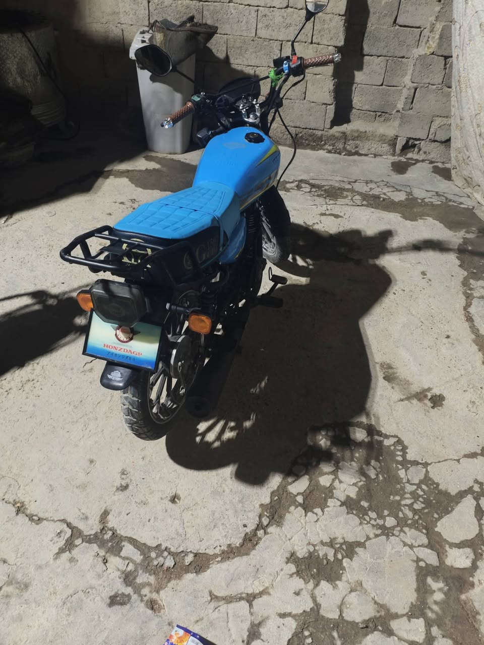 سلام عليكم..
دراجه سيفان مديل 25 اوراق سكنر الدراجه خير من الله ستعمال شخصي مو دلفري 

سعر 650 وبيها مجال بسيط المكان نجف الاشرف للاستفسار ***********
