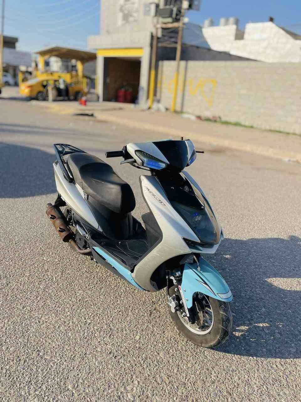 سلام عليكم ماطور ماكس سكنس موديل2021مكينه بشرط لأصرف لا بخار ناعمه مابيه عيب محرك 150كفراتها نظيفة شاصي بشرط نكره سلف وهندر كهربيات كامله 
‏مابي لحيم ماكينة خرساء ما تسمع صوتها دبل كل شغال البيع سعرها 325 أوللمراوس ايش عندك نزل مكان كركوك حي النصر هذا رقمي ***********
