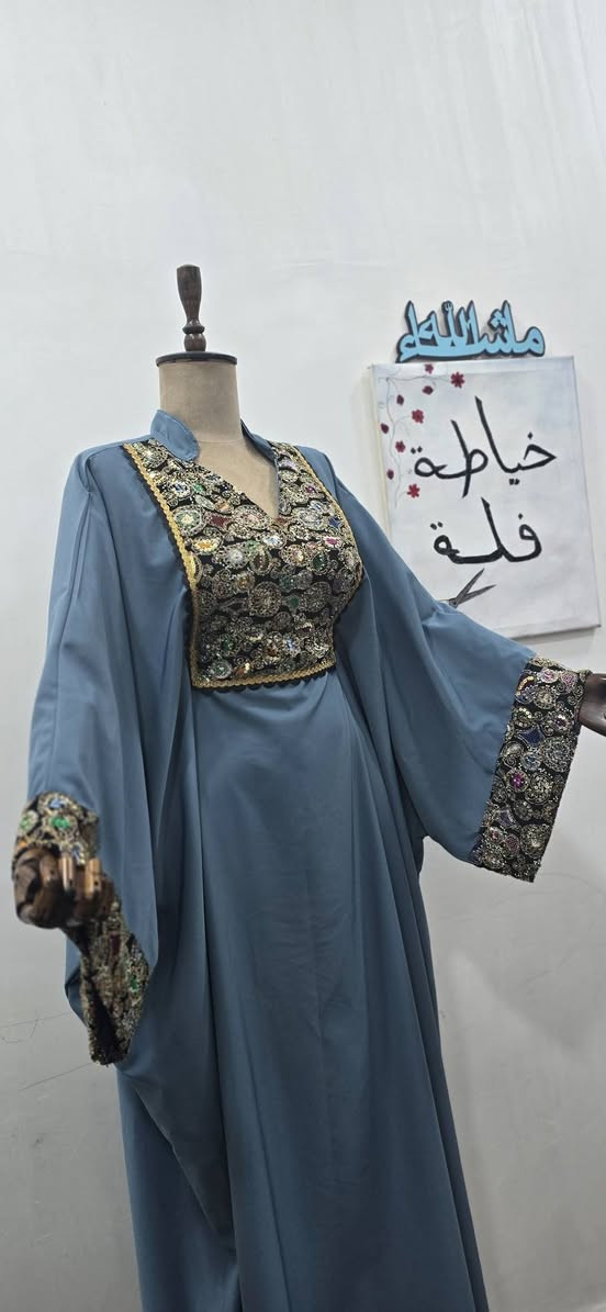 متوفر بيع مباشر 
سعر ٢٣ متوفر هاللون ورصاصي 🫰
قماش باربي  قياس فري💙


**إذا كنت صاحب هذا الإعلان وتريد حذفه لأي سبب، رجاءا أرسل رسالة إلى الدعم الفني**
