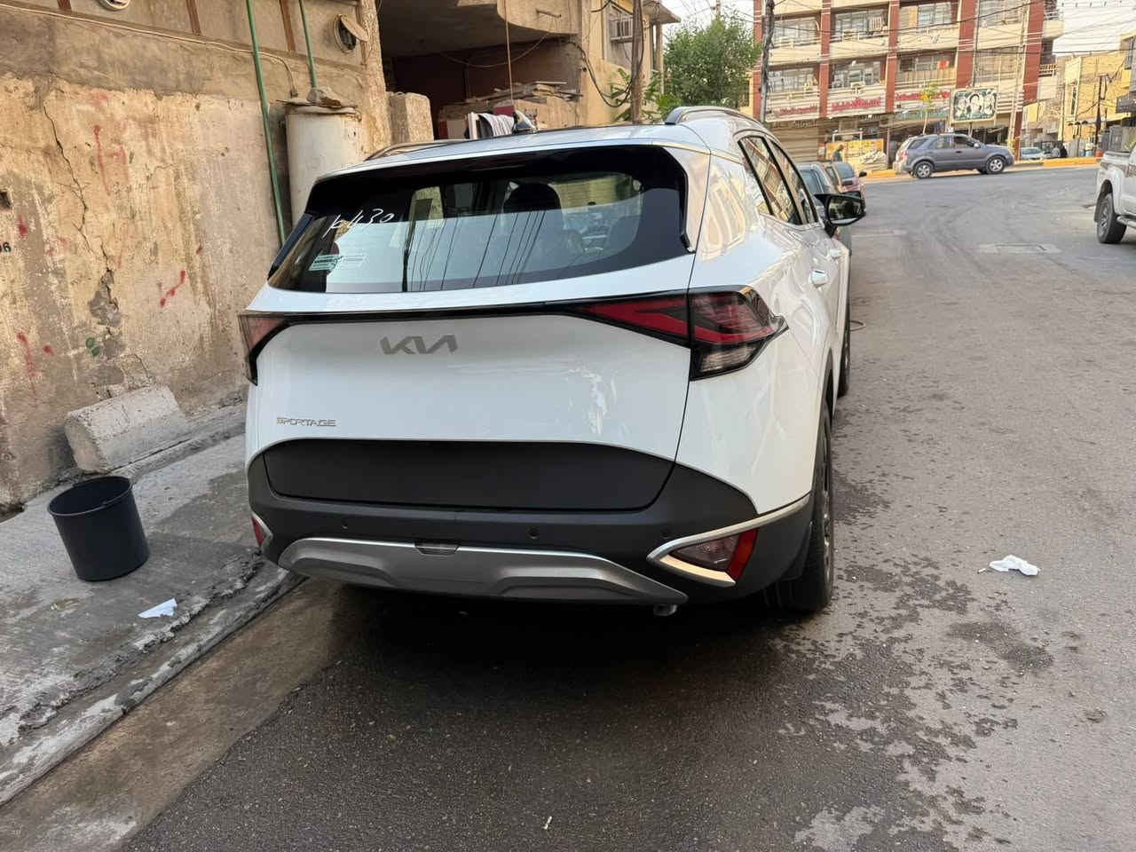 السلام عليكم كيا سبورتج موديل 25 كفاله عامه ظمان وكالة نم
لون ابيض
ماشيه6000الف كيلو بعده زيرو وكاله
بصمه تشغيل وبصمة بالباب 
تشغيل عن بعد 
قطعتين تبريد
بانورما
كراسي 2 كهرباء 
كشنات تدفئه 
ستيرن تدفئة
شحن واير لس 
مع شحن بالكشنات 
مود درايف 
حساس امامي وخلفي 
نقطة عمياء
ويل حجم 19 
لايتات فول ال اي دي 
شاشه كار بلي 
فول تحكم ستيرن 
مري شفط ونظام ترحيب 
3انظمة قياده 
شفتات قيادة 
مانع تزحلق
مانع منحدرات 
هاند بريك دكمه
محرك 2000 دوش 
الارضيه والكشنات و الستيرن مغلفات جلد
تايرات شركه وسبير منازل  كتلوكات  وبصمه 2  بعده ليبلات 
مكفوله من الظربةو الصبغ 
السونار مرفق بالصور 

رقم بغداد 
السعر/248 وبيه مجال 
الاتصال/***********
