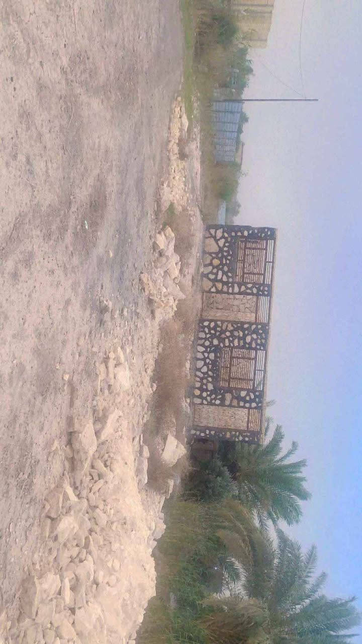 السلام عليكم دونم وربع لبيع سنتر على الشارع قرب الامام ابو جاسم عليه السلام بي دار حجر 3000متر المساحه طابو زراعي سند 25 باسمي اداور ثاني يوم الواجهيه 21 مسيج السعر 110 مليون اي استفسار اتصل *********** بابل مسيب قرب الامام ابو جاسم ع Singapore
