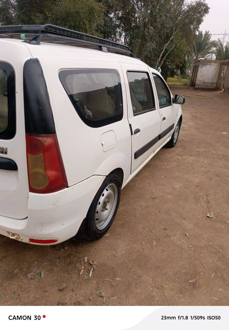 رينو سبعه ركب موديل عشره سياره حلوه ونضيفه رقم واسط محرك جديد كير شرط رقم نكليزي بسمي سياره جاهزه ماعيزه شي سياره ماخليت عليه شي رتبته عل ايدي مصفره هيه وقرامات سياره اجره ومصبوغه بيضه بسنويه ابيض مصفر سعر 57وبيه مجال وترهم مروس حسب القناعه ستفسار عل رقم ***********
