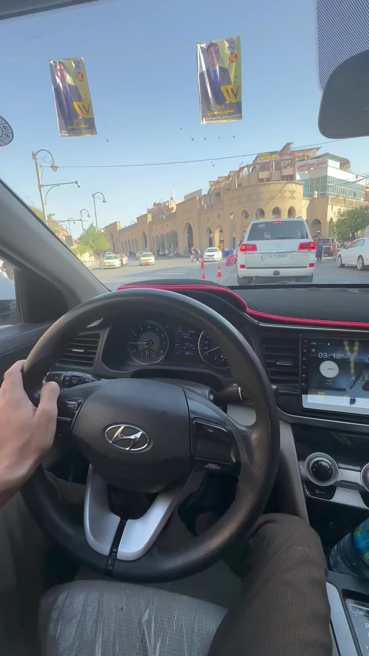 السلام عليكم النتره 2019رقم اربيل بسمي سنويه جديده هزه جديده لون ابيضّ عادي مو صدفي كير ايتي مكينه شرط كير شرط مكينه ما مفتوحه وله طاخه صبانه سيره صار سنه ما طالعه ماشيه ٣٠ الف جديده بمعنه الكلام  بيه صبق جاملق السايق ما مفتوح السعر عل الخاص *********** الكورك بي وتس اب 
السيه خبرني علي ***********
