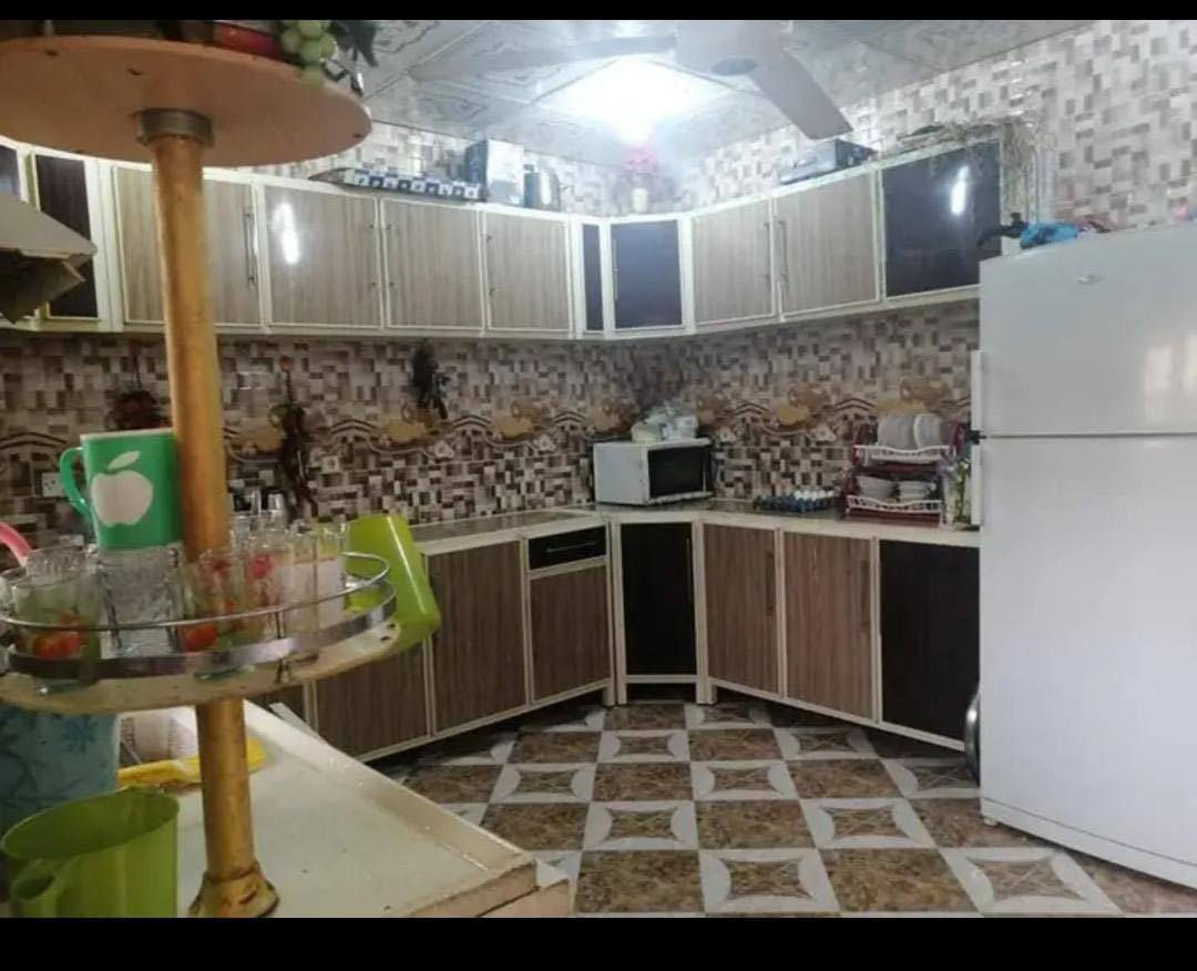 بيت للبيع المساحة ٢٠٠ متر طابو صرف طابق واحد العنوان كركوك حي الواسطي خلف صيدلية الواسطي السعر ١٩٠ مليون مع المجال للاستفسار الاتصال على الارقام التالية ***********او ***********او مراجعة مكتب الصالح للعقار الواقع حي النصر الشارع الوسط قرب ساحة الغاز نستقبل كافه العروض
