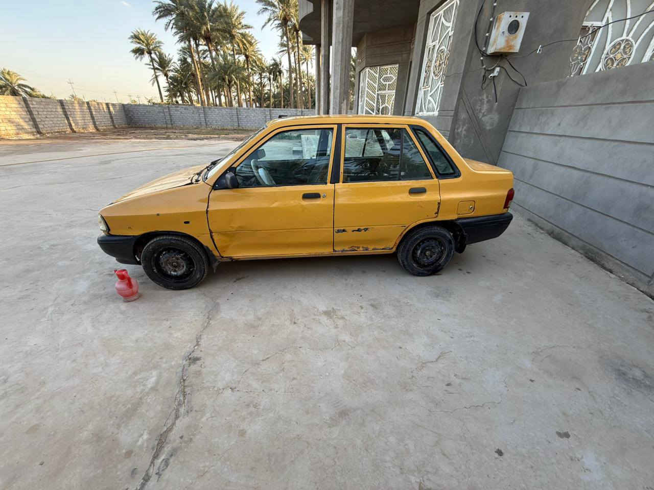 السلام عليكم سايبه للبيع 2014 سنويه ل28 بيها ضربه بسيطه باب السايق مكينه وكير خير من الله مصفره هئيه وغرامات مكان الدوانيه قضاء السدير الرقم ***********
السعر 25 وبيها مجال قليل
