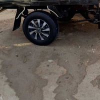 شاحنة • بنزين • عجلات ١٣/١٢