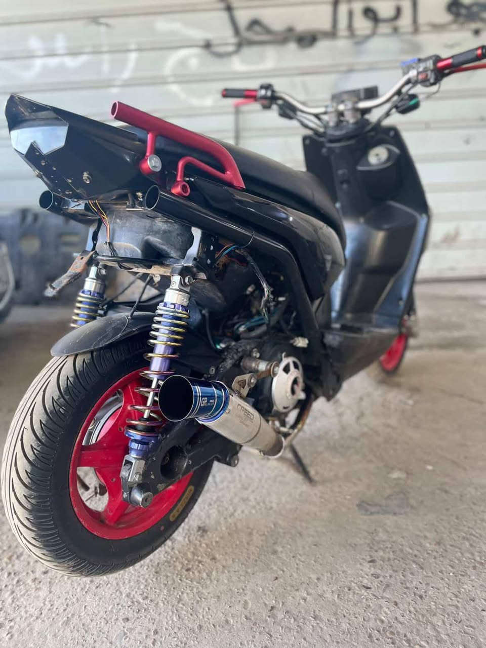 سلام عليكم دراجه سكنس جبلي بيها تزويد سلف رياضي صنانصه رياضي تايرات جديده يدات بريك   رياضي كلچ خلفي رياضي صدر امامي رياضي واقيه تاير موجوده قبق كلچ موجود دراجه بلاديه نكره سلف بكل الأوقات بالنهار السعر 850 وبيها مجال بسيط


**إذا كنت صاحب هذا الإعلان وتريد حذفه لأي سبب، رجاءا أرسل رسالة إلى الدعم الفني**