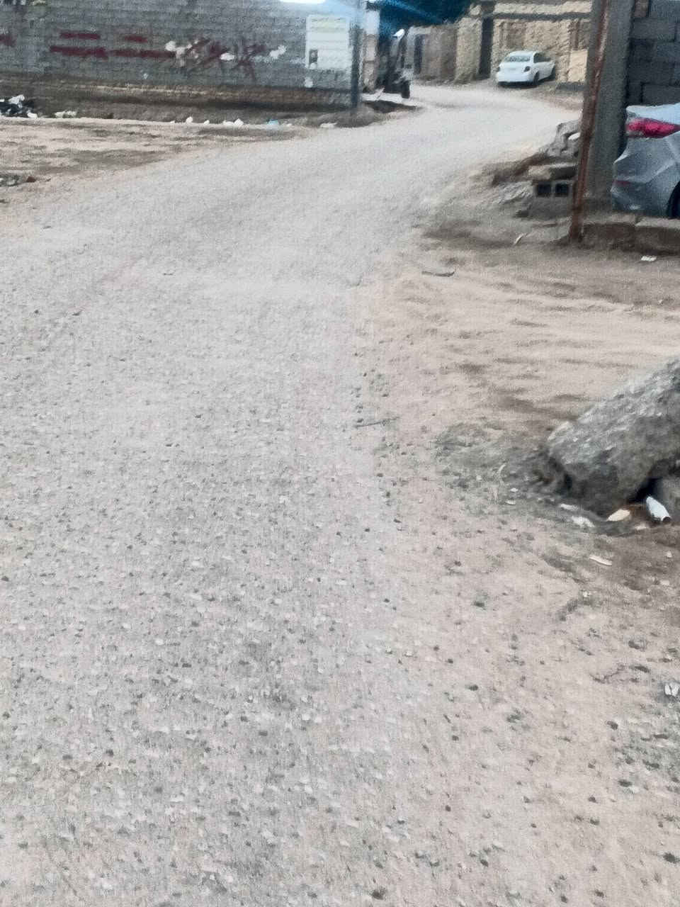 قطعه زراعي للبيع مساحه 200 طريق سوق الشيوخ فضليه نزله مدرسه الامام لباقر قريبه ع شارع العام مثل ماوضح بل فديو منطقه سكنيه كلش حلوه خدمات كامله سعر قطعه مناسب 8 وبيه مجال للعلم تبليط بصفه ***********
