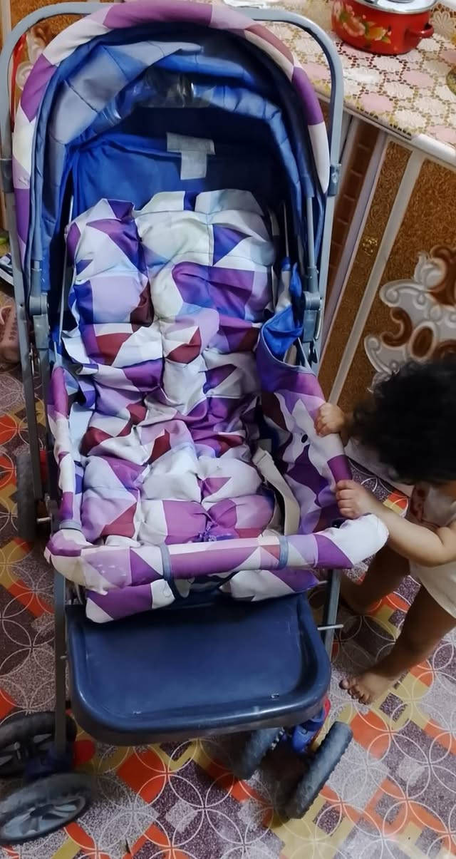 سلام عليكم عربانة أطفال للبيع نضيفة كلش مستخدمة شي قليل السعر 35 مكاني ناصرية مركز رقمي ***********
