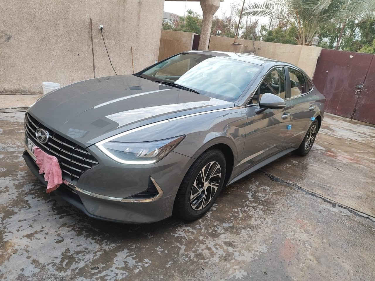 السلام عليكم
سياره للبيع سوناتا هايبرد موديل ٢٠٢٣ لون اسمنتي كلين وكوري اصلي فول مواصفات بدون تنته ماشيه ٨٠٠٠ كم رقم بغداد السعر ٢٠٥
للتواصل ***********
