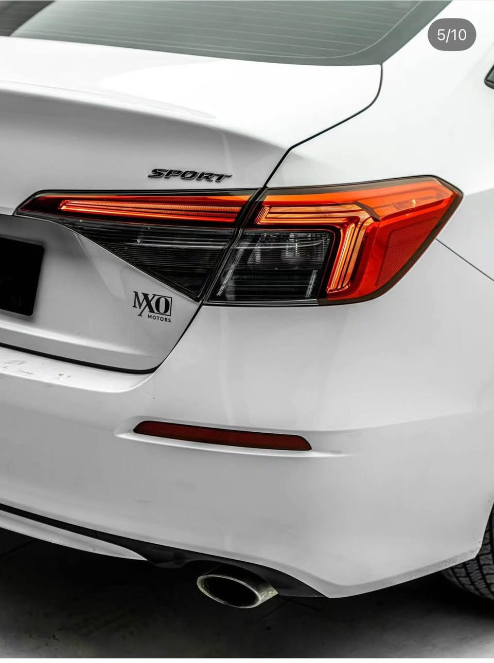 للبيع – Honda Civic 2025
 • الموديل: 2025
 • الفئة: Sport فول مواصفات
 • المحرك: 2.0 لتر – 4 سلندر بنزین 
 حادث بولند صبخ بدون دواخل ارباك كل بشرت
 • ناقل الحركة: أوتوماتيك (CVT)
 • نظام الدفع: أمامي (FWD)
 • الوقود: بنزين – اقتصادي في الصرف
 • سلايت
 • شاشة لمس وسطية
 • نظام Apple CarPlay و Android Auto
 • كاميرا خلفية
 • حساسات أمان
 • مثبت سرعة
 • نظام الدخول الذكي (Smart Key)
 • كوشن مع استرن هيتر
 • نظام أمان Honda Sensing
 • مكيف هواء أوتوماتيك
 • إضاءة LED أمامية وخلفية
 • مقاعد رياضية مريحة
ماشيه 40 الف مايل
سعر 158ومجال
📄 رقم كاتي اربيل
✔️ تگدر تترقم إقليم كردستان
***********
رقم الشاصي:
2HGFE2F50SH103753 دهوك, العراق
