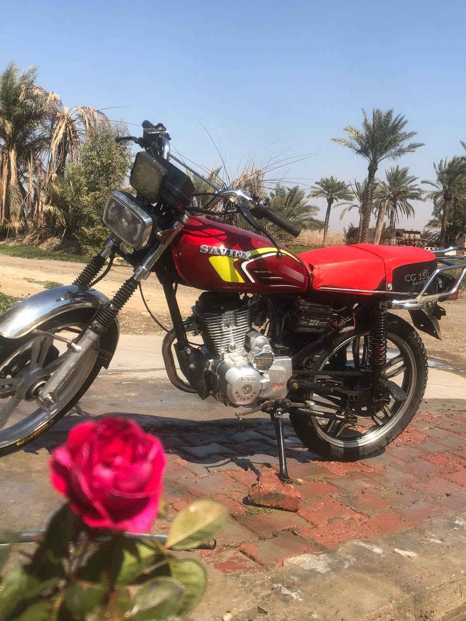 السلام عليكم 
دراجه ايرانيه خمسه كير للبيع مكانها ابو غريب السعرر 475وبيها مجال 
نقصها اشاير واستان تعليك
شغاله سلف هندر كامله من كلشييي خابر وبيك خير وتدلل
اتصال 📞 ***********
واتساب***********
