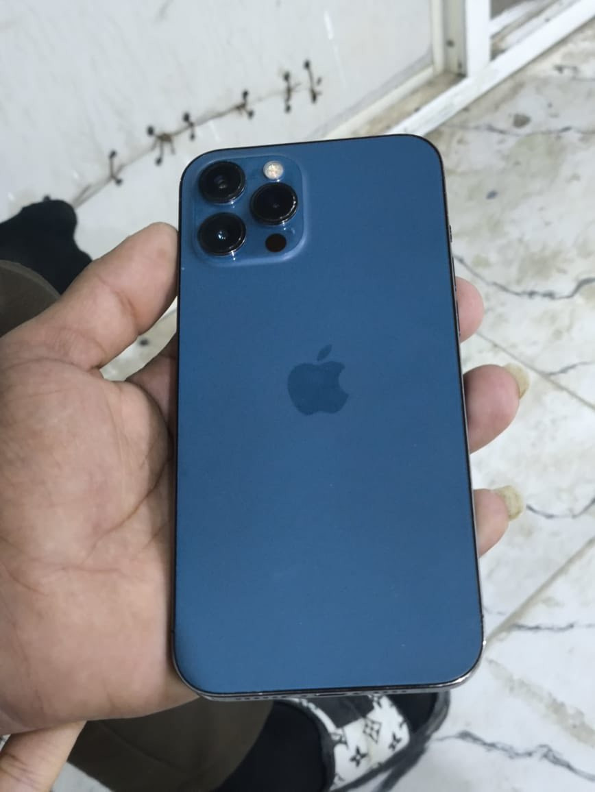 السلام عليكم اخون جهاز ايفوان البيع 12برو ماكس الذكره 256محدث خره تحديث السعر على واتساب ***********خاص ماكو
