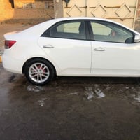 ٢٠١١ • ضربة بالصندوق • محرك ١٦٠٠