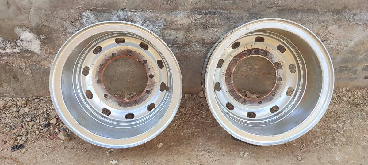 زوج ويل صاج 24 سعر 225قفل مكاني بغداد ***********
