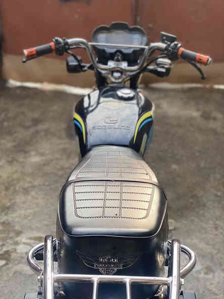 مابعد اسلام دراجه سيفان سولنك 25(مكينه مكفوله)اوراق كامله دراجه خير من الله شلعه ومعدل بس الشاشه محتركه 750وبيهه مجال بسيط كلش جماعت ال650لا طبلي خاص ولا تخابر مكاني بغداد***********
