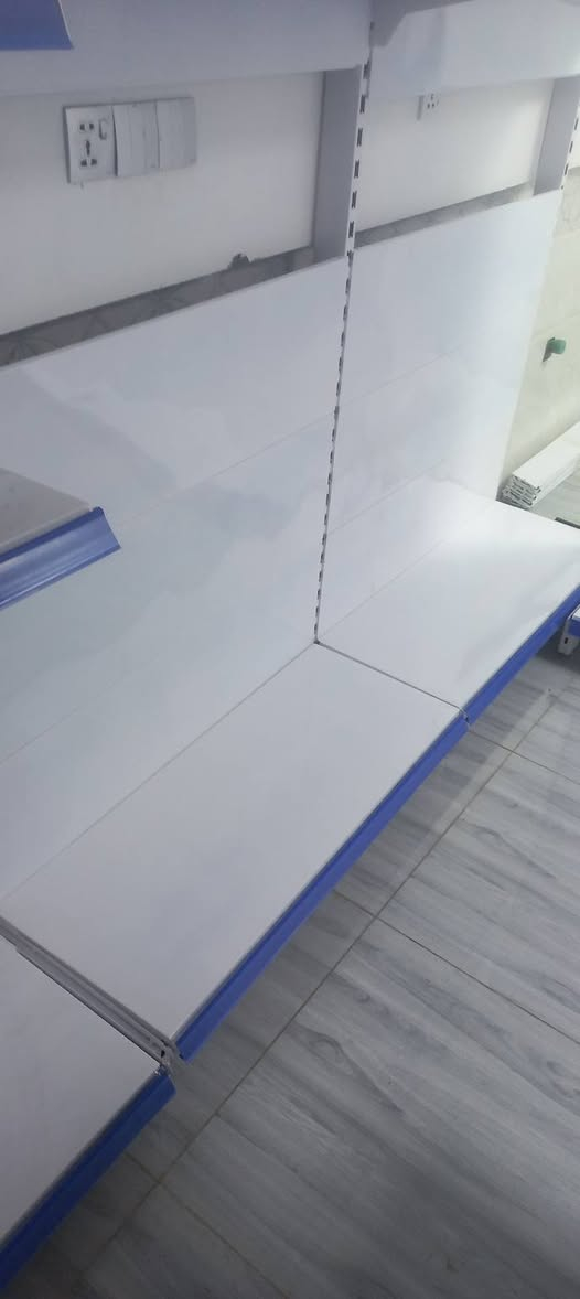 السلام عليكم من رخصة الادمن رفوف مستعملة شهر واحد  للبيع الاتصال على هذا الرقم ***********
